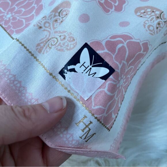 Hanae Mori scarf - Picture 6 of 6